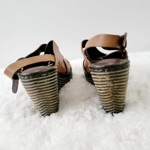 Born Strapy Leather Wedges Sandals - Picture 5 of 7